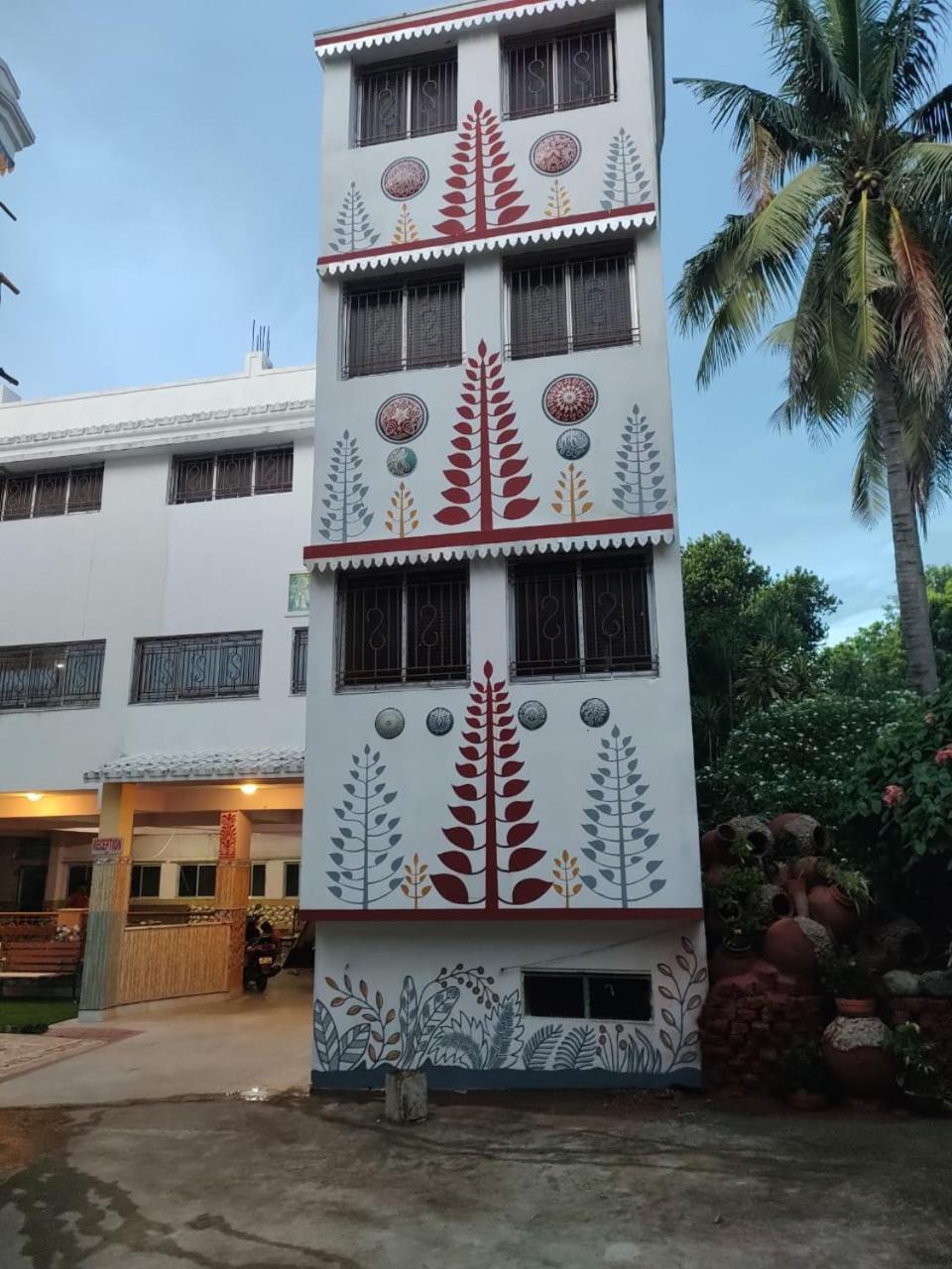 Hotel Kolam Shānti Niketan Exteriör bild